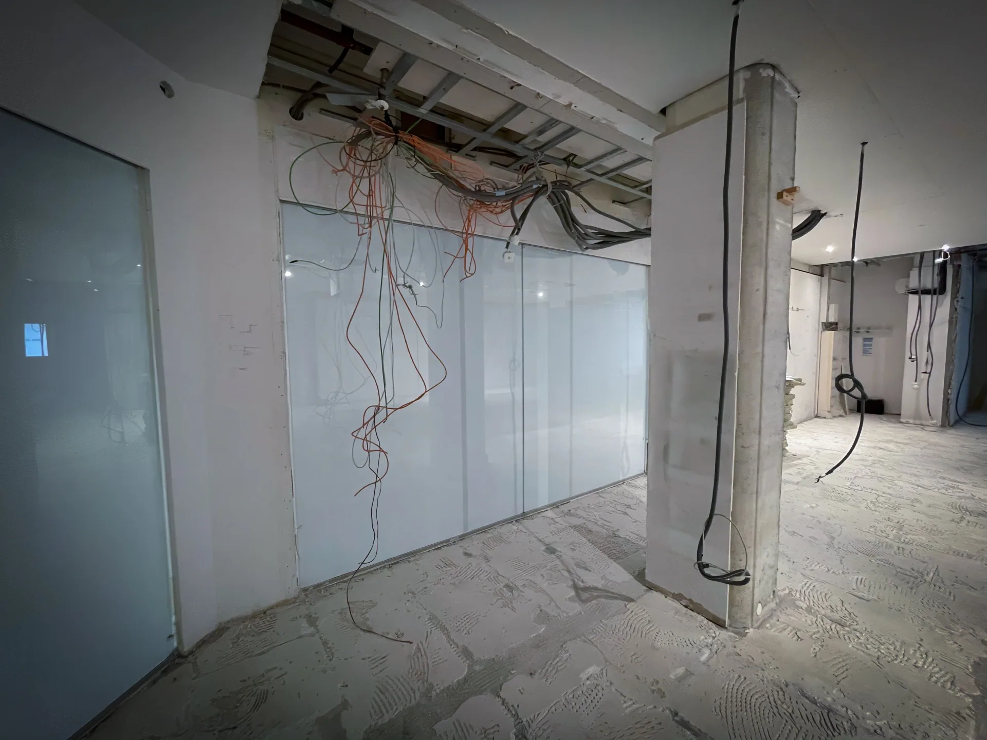 Construction Management Portfolio – Jimmy Choo, white box 3