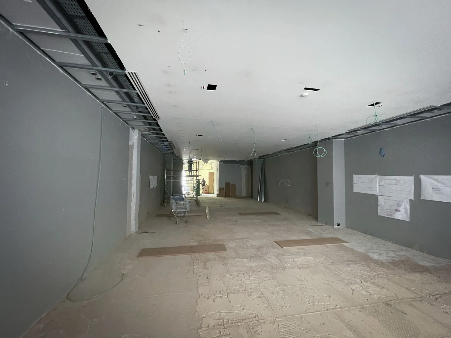 Construction Management Portfolio – Lanvin, white box 1