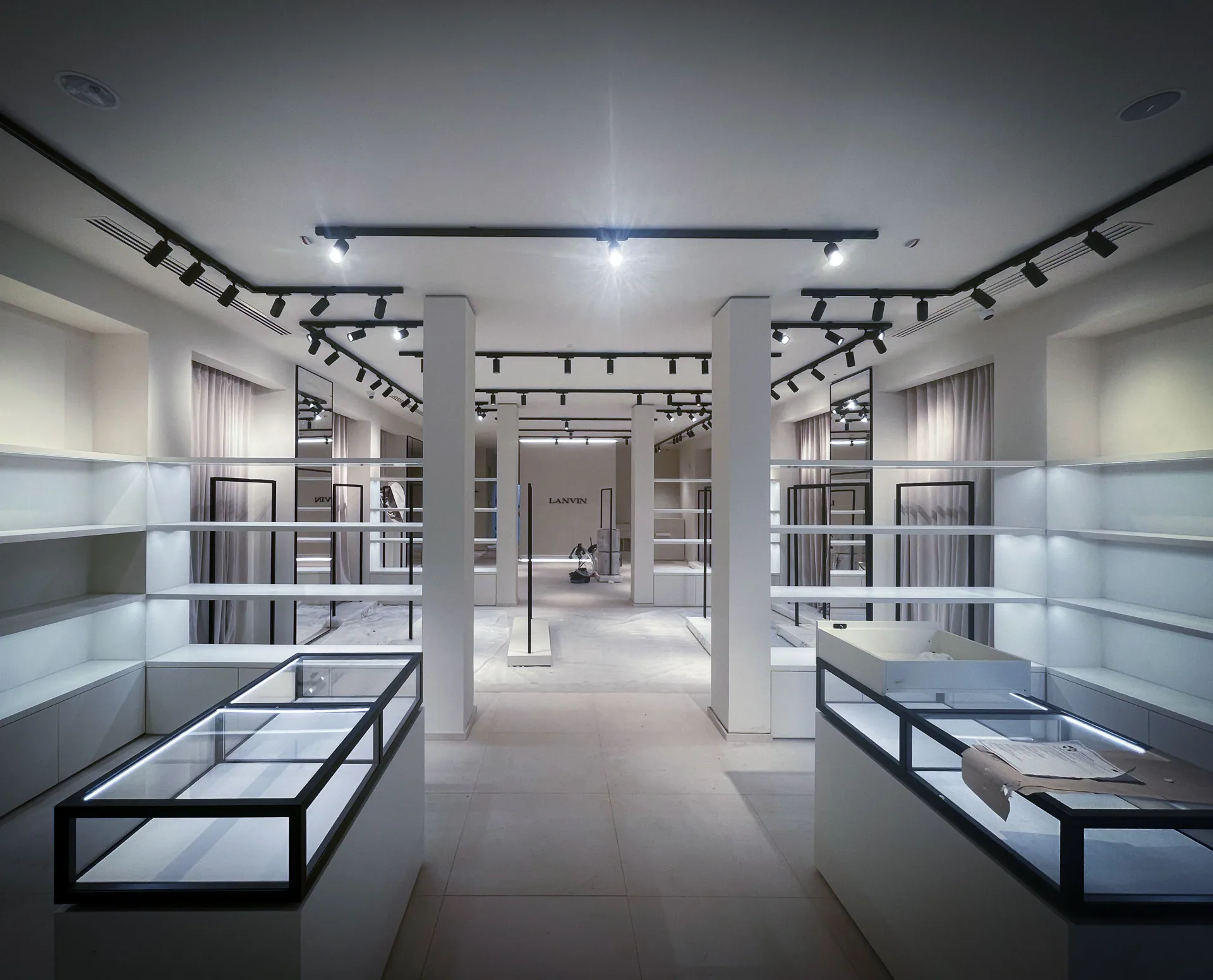 Construction Management Portfolio – Lanvin, completed store 2