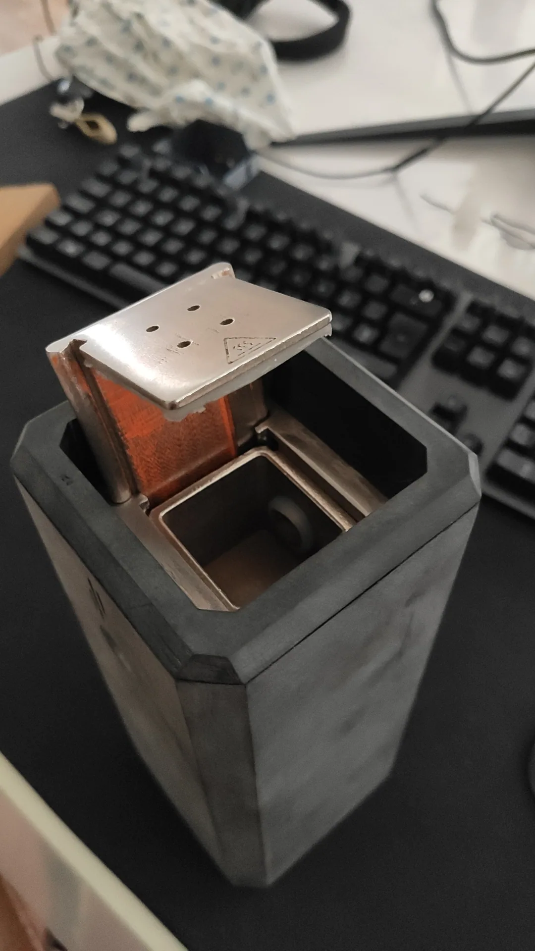 Prototyping & Engineering – colors, materials, finishes and assembly 2