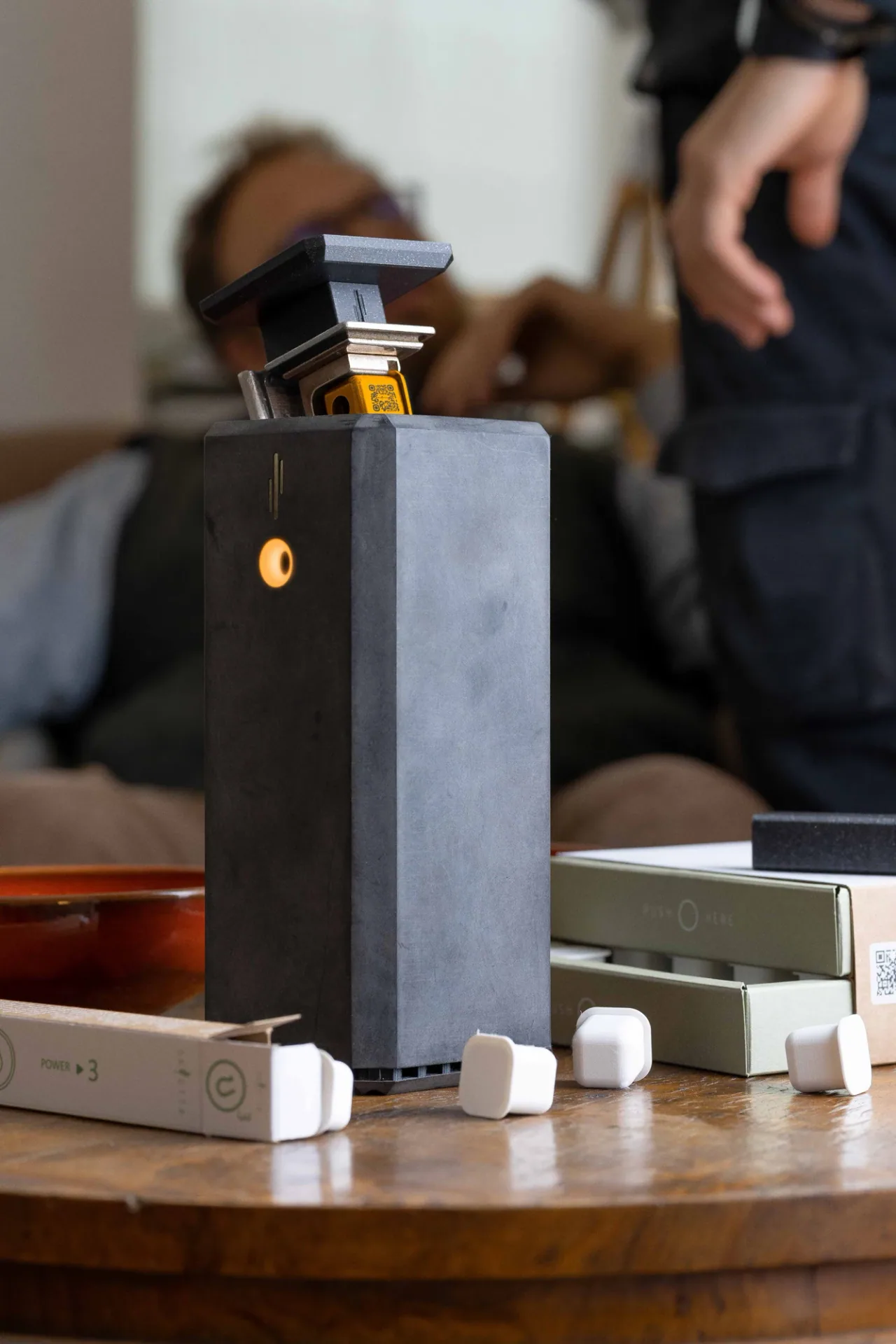 Prototyping & Engineering – photo shoot and final result 3